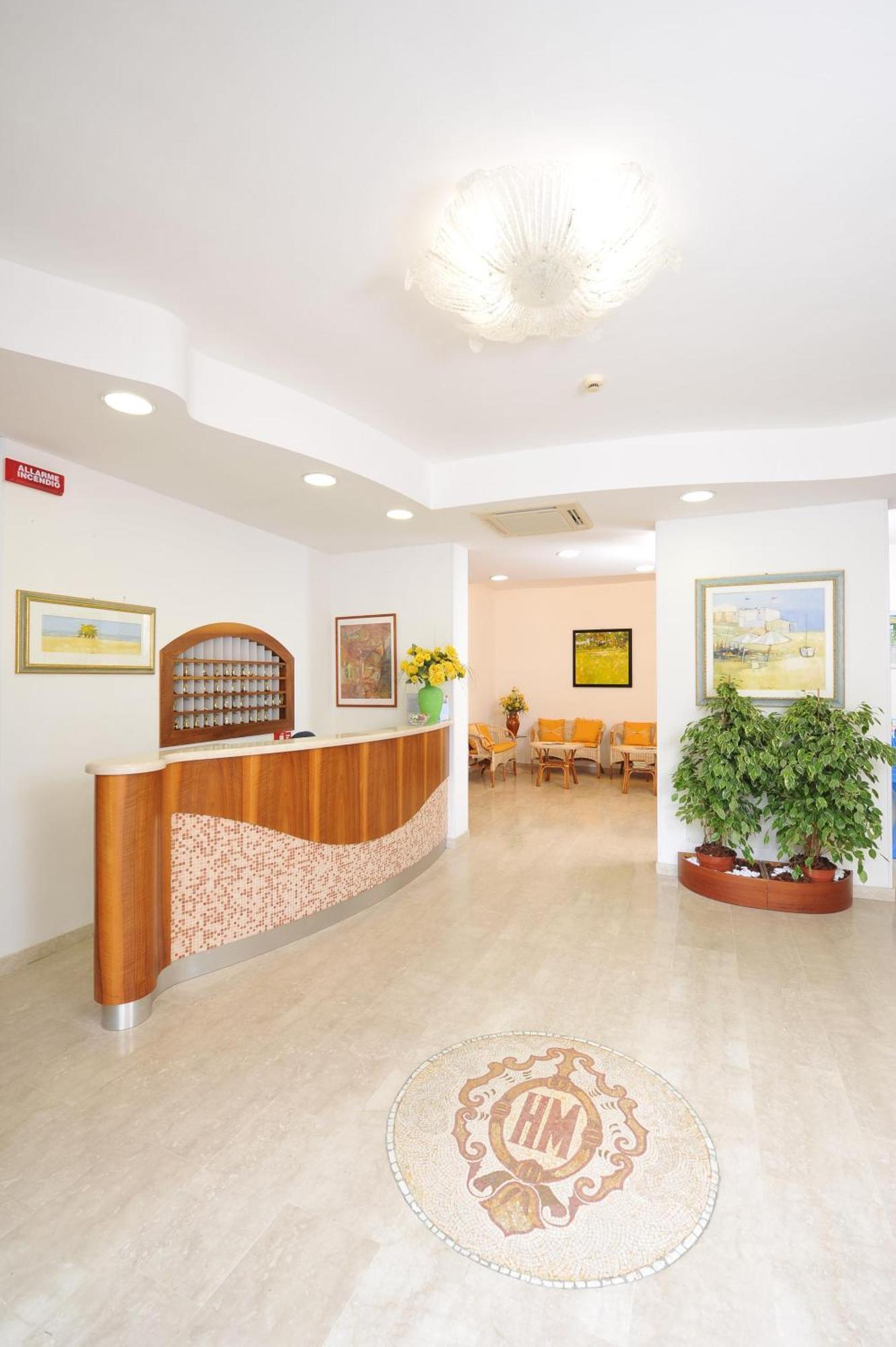 Hotel Majorca Milano Marittima Exterior photo